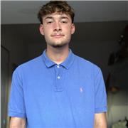 Etudiant en 2 ème année de STAPS, je propose mon aide pour un soutien ou une aide aux devoirs